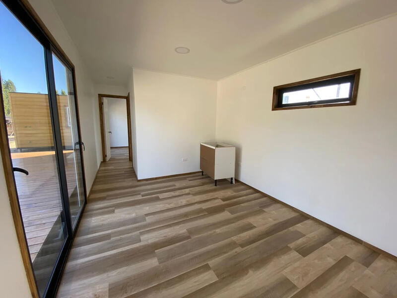 CASA de CARPINTEIRO 12X3,0MT / 2 QUARTOS